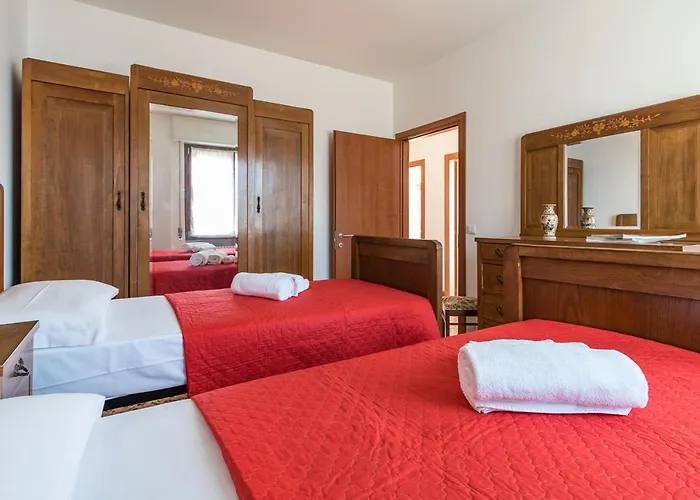 דירה Alex 1 In *