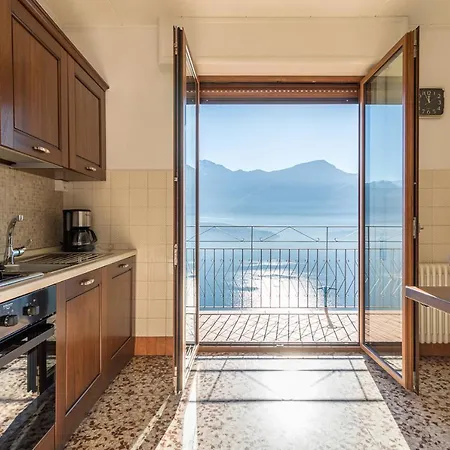 Apartment Alex 1 In Domaso